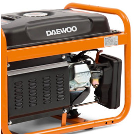 ZESTAW AGREGAT PRĄDOTWÓRCZY DAEWOO GDA 3500 3.2kW + GENERATOR OIL SAE 10W-30 DWO 600